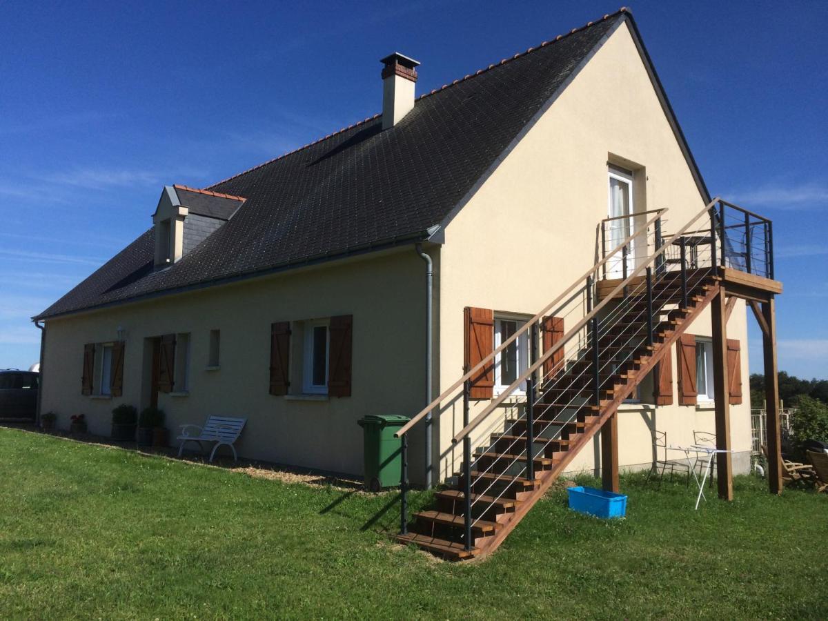 Les Petits Chenes Bed and Breakfast La Pellerine  Exteriör bild